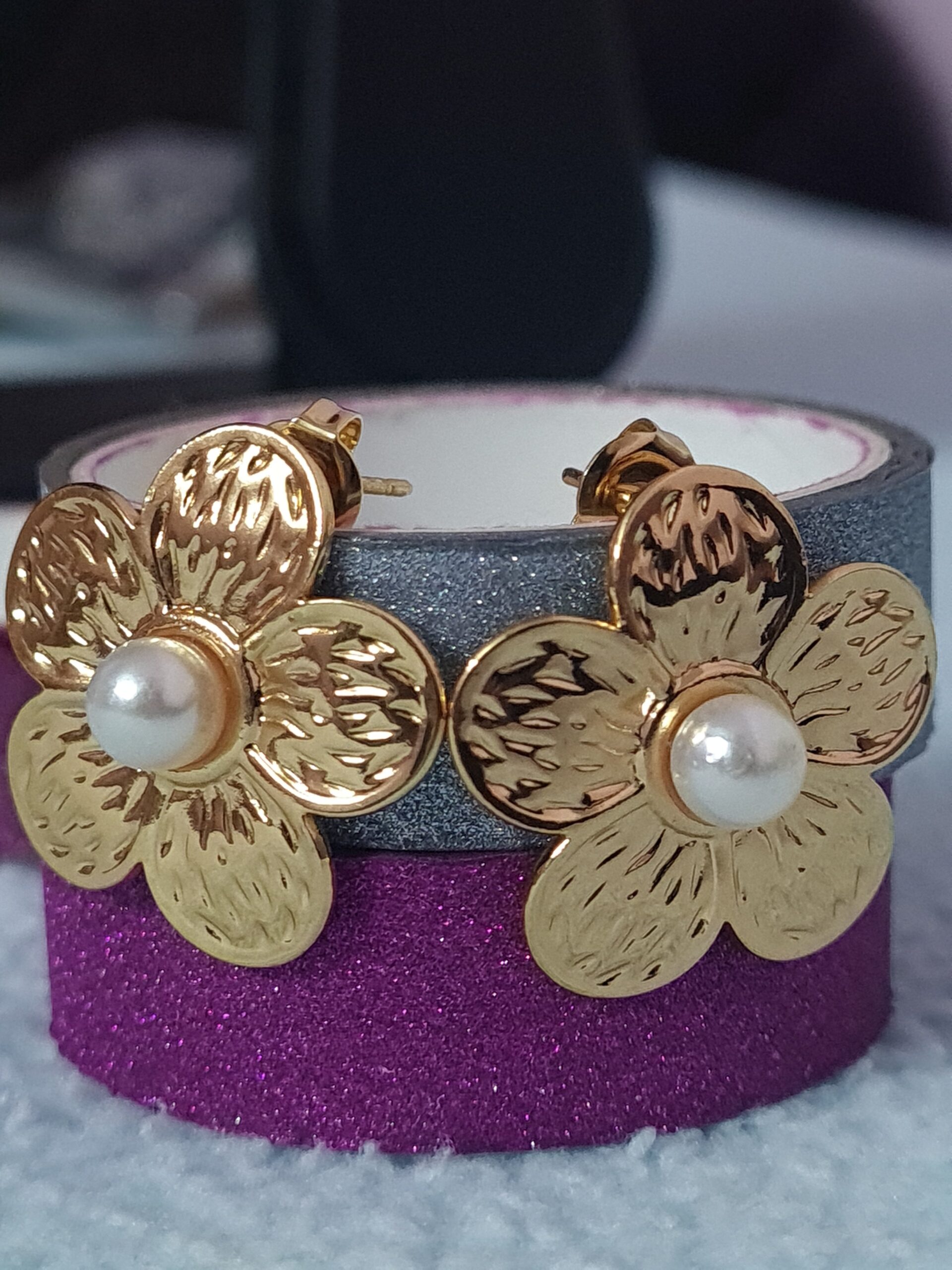 Anti-tarnish earrings