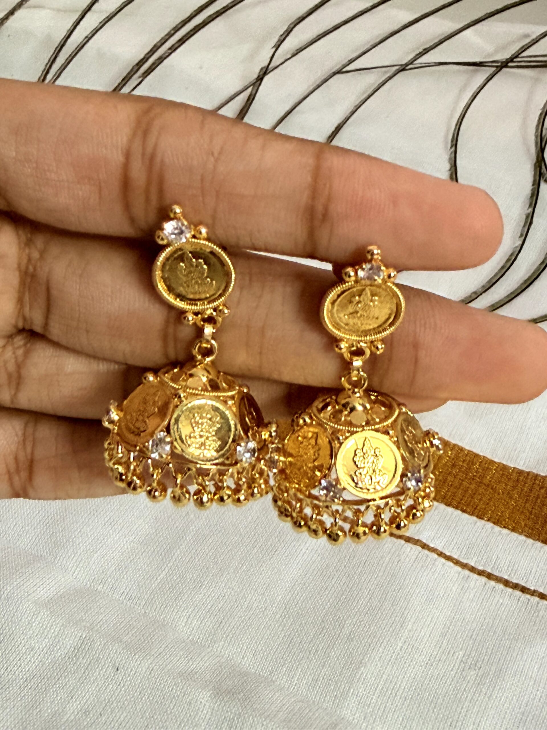 Kashu Jhumka