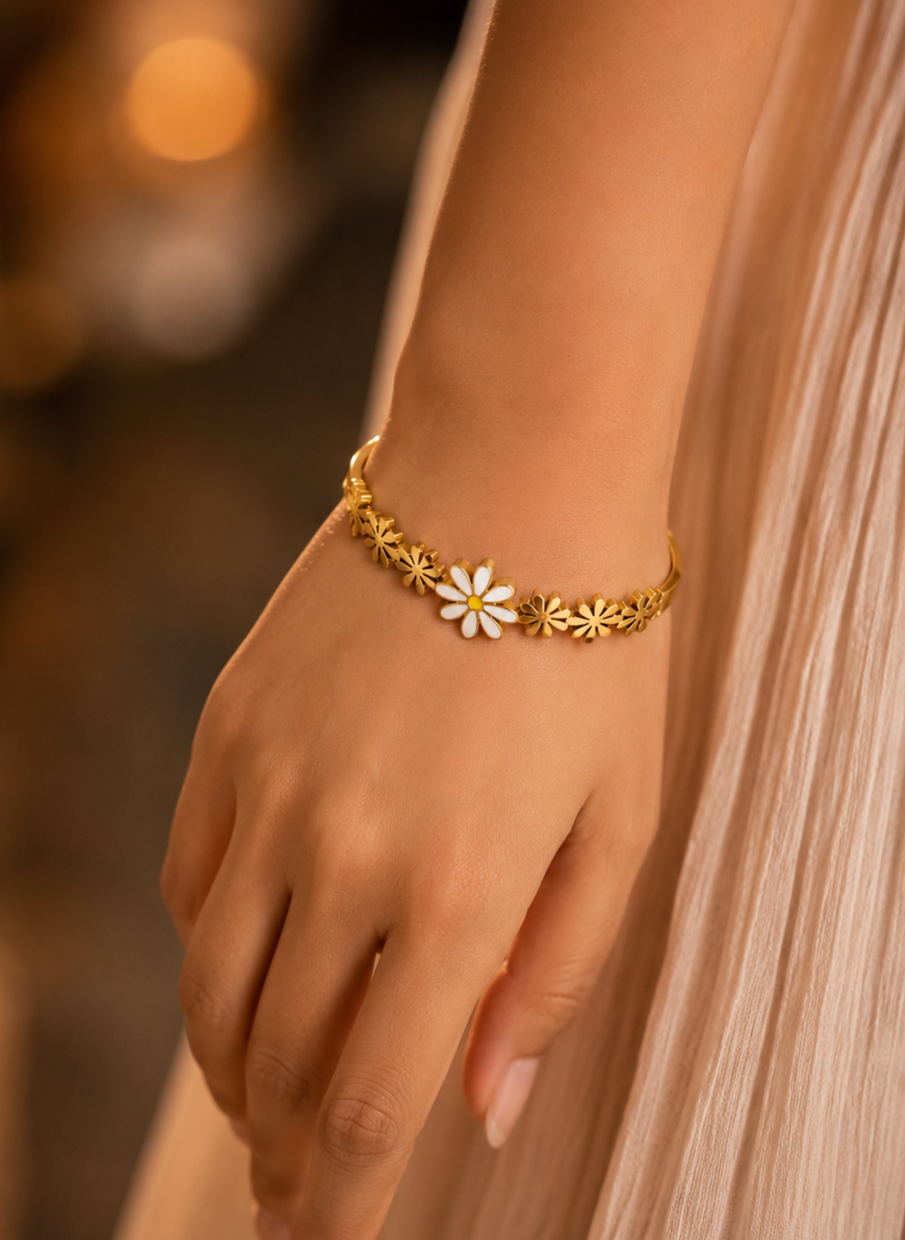 Anti-tarnish Flower bracelet - Image 2