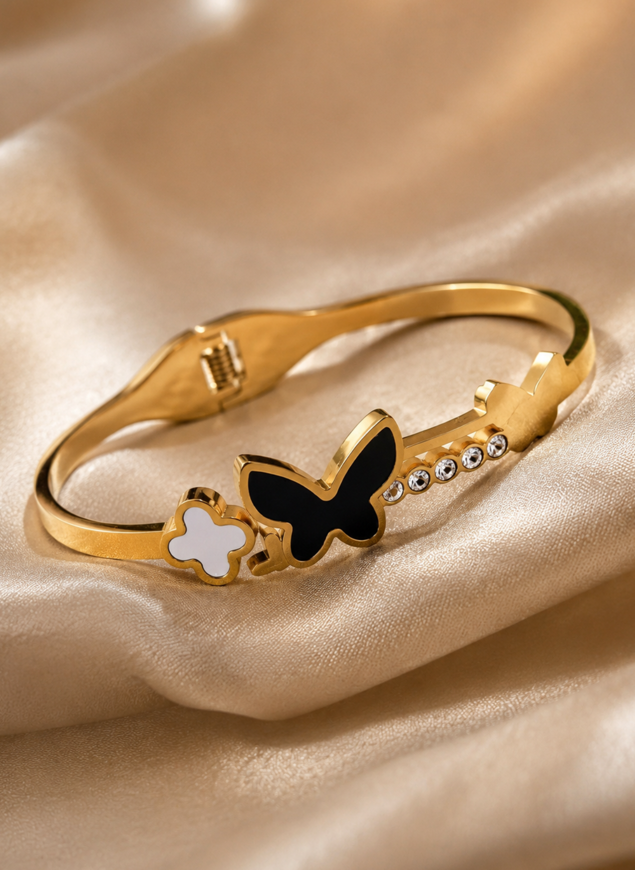Anti-tarnish bracelet